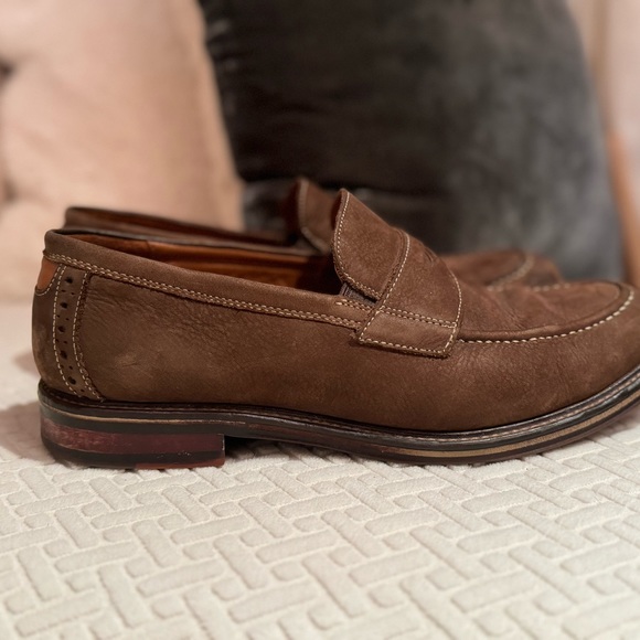 JOHNSTON & MURPHY Brown SUEDE PENNY LOAFER 20-3688 Size 8.5 - Picture 2 of 8